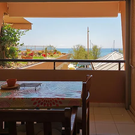 Apartman Au Lavandou Pour 4 Pers., Clim, Face A La - Fr-1-803-2 Le Lavandou